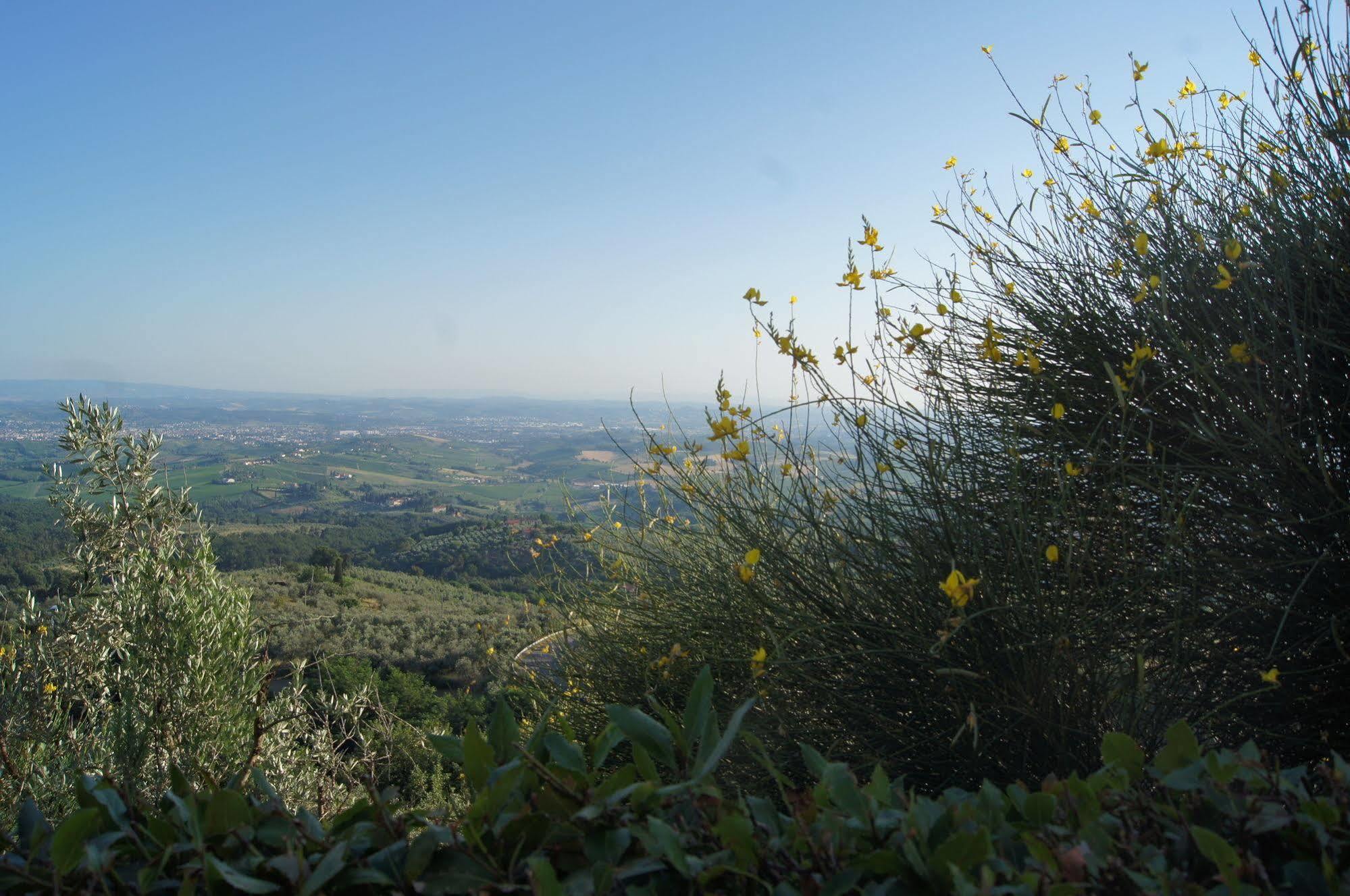 Colle Da Vinci Villa Bagian luar foto